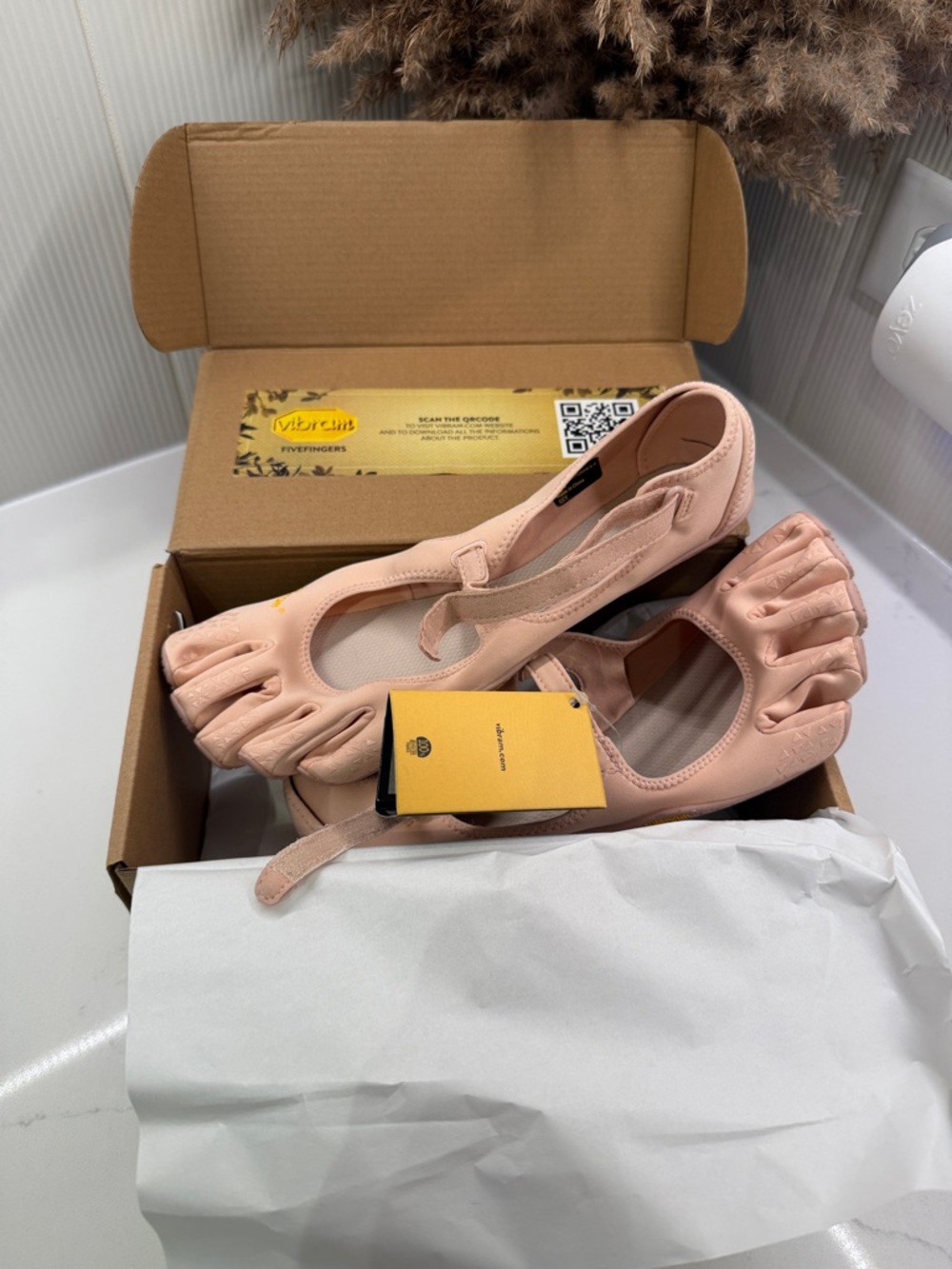 Vibram Women's Pink FiveFingers Minimalist Toe Flats